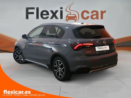 Fiat Tipo Cross 1.0 74kW (100CV) - Córdoba