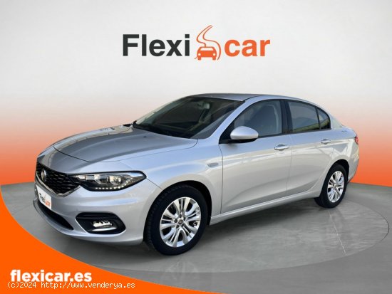 Fiat Tipo 1.4 16v Lounge 70kW (95CV) gasolina 5p. - Sevilla