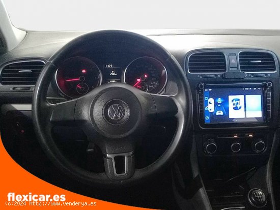 Volkswagen Golf Variant 1.6 TDI 105cv DPF Advance - Córdoba