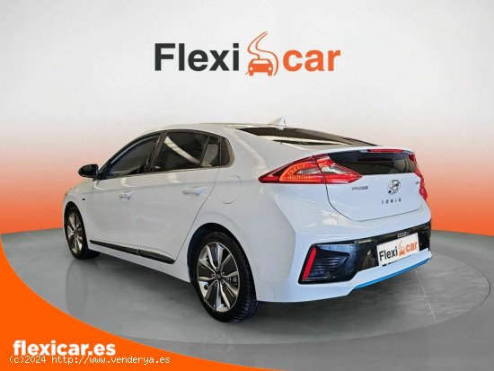 Hyundai IONIQ 1.6 GDI HEV Tecno DCT - Oviedo