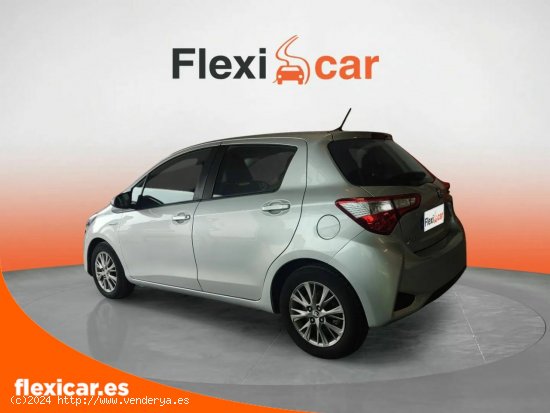 Toyota Yaris 1.5 Hybrid Active - Arrecife