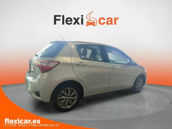 Toyota Yaris 1.5 Hybrid Active - Arrecife