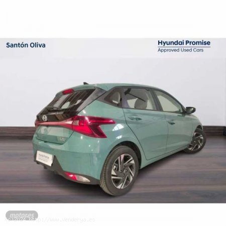 Hyundai i20 1.0 TGDI Klass 100 de 2022 con 23.473 Km por 17.900 EUR. en Guadalajara