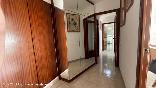 Piso con parking en venta, zona Centro-Falguera de Sant Feliu de LLobregat - BARCELONA