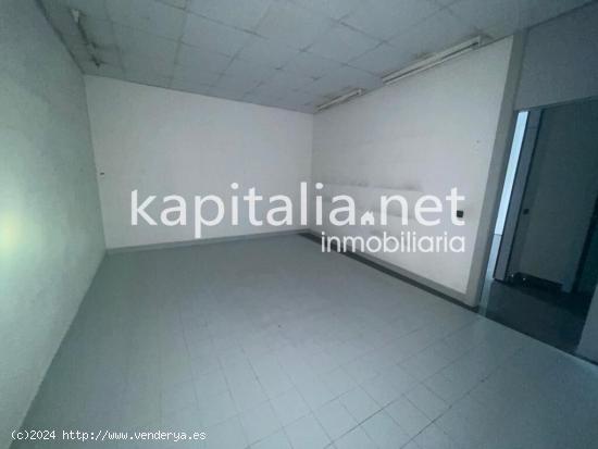 Local  comercial en alquiler en Xativa - VALENCIA