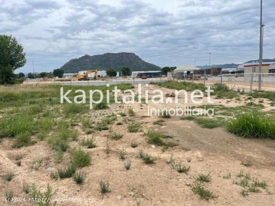 Parcela industrial a la venta en Xativa. - VALENCIA