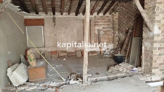 CASA PARA REHABILITAR EN BOCAIRENT - VALENCIA