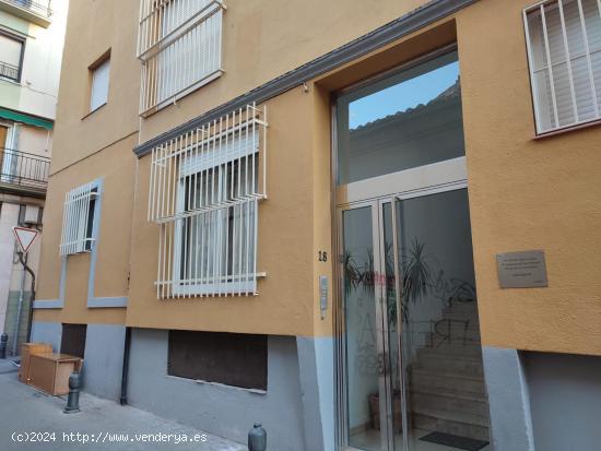  Apartamento en Alquiler junto al Corte Inglés. Larga duración. - GRANADA 