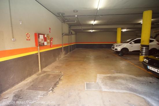 PARKING EN LA ZONA DE VERDUM!! - BARCELONA