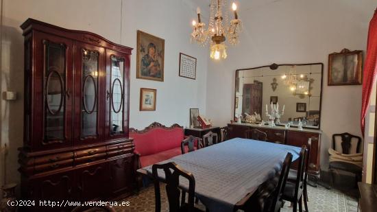 Casa Jerezana para Reformar en Pleno Centro Histórico. - CADIZ