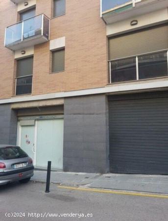 VENTA DE GARAJE en Esparreguera (Barcelona) - BARCELONA