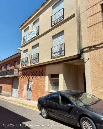 LOCAL COMERCIAL DE 173 M2 EN CAMARENA - TOLEDO