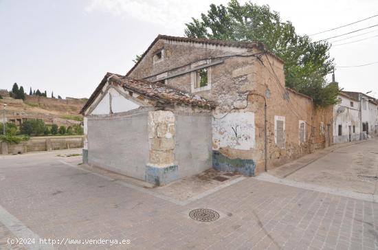 Urbis te ofrece un terreno en venta en Ciudad Rodrigo, Salamanca. - SALAMANCA