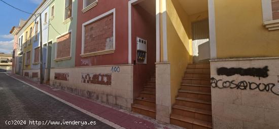 SE VENDE CONJUNTO DE 7 ADOSADOS EN CAMPOS DEL RIO - MURCIA