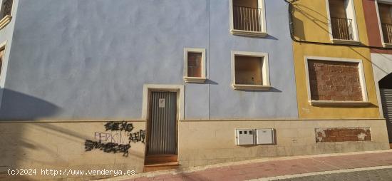 SE VENDE CONJUNTO DE 7 ADOSADOS EN CAMPOS DEL RIO - MURCIA