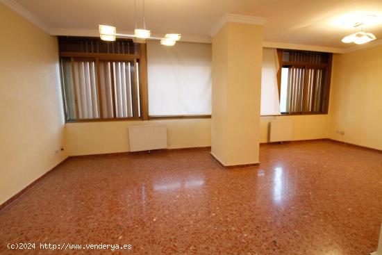 Piso en venta Ronda del Pilar zona centro (Edificio Sara) - BADAJOZ