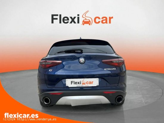 Alfa Romeo Stelvio 2.0 Petrol 206kW (280CV) First Ed.I Q4 - Málaga