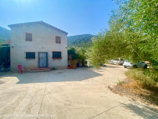  Casa de campo en zona tranquila con buenas vistas - TARRAGONA 