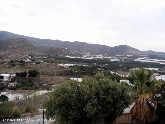 Encanto Rústico con Vistas Panorámicas en Los Tablones - GRANADA