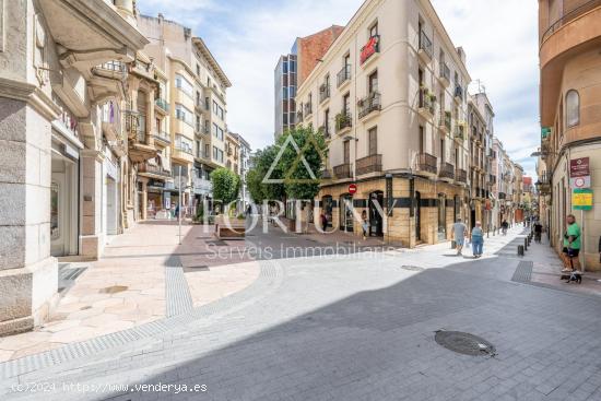  Vivienda a ESTRENAR en el centro de Reus - TARRAGONA 