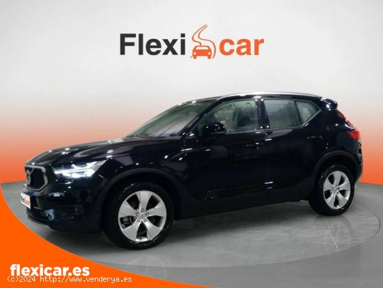 Volvo XC40 2.0 B4 G AWD Momentum Auto - Ourense