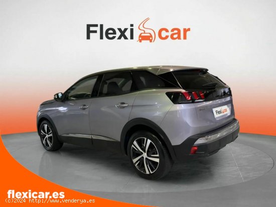 Peugeot 3008 1.2 PURETECH 96KW (130CV) ACTIVE S&S - Mairena del Aljarafe