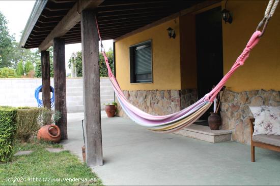 AMPLIA CASA CON JARDÍN Y BARBACOA EN PEREIRO DE AGUIAR - ORENSE