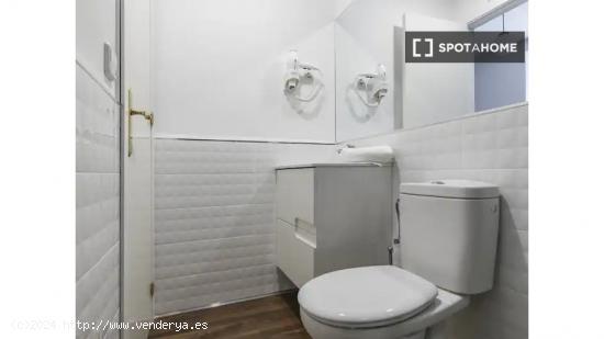 Apartamento de 2 dormitorios en alquiler en Madrid - MADRID