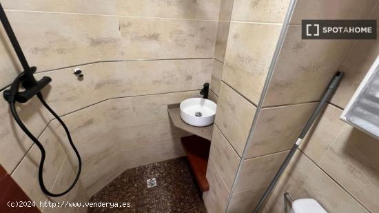 Apartamento estudio en alquiler en Alzira - VALENCIA