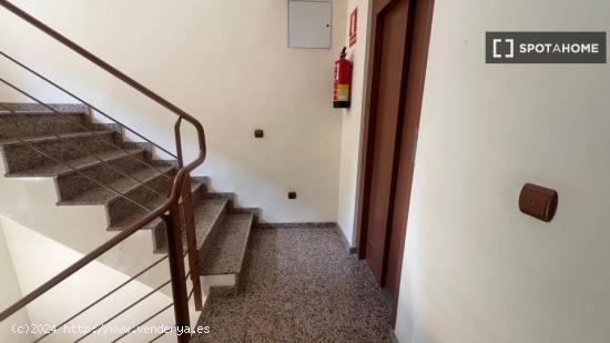 Apartamento estudio en alquiler en Alzira - VALENCIA