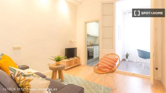 Apartamento entero de 3 habitaciones en Barcelona. - BARCELONA