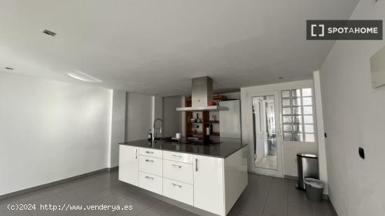 Apartamento completo de 2 habitaciones en Alacant - ALICANTE