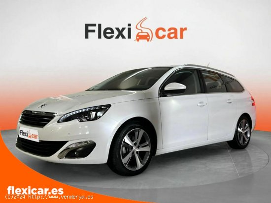 Peugeot 308 5p Allure 1.2 PureTech 96KW (130CV) S&S - Alcobendas