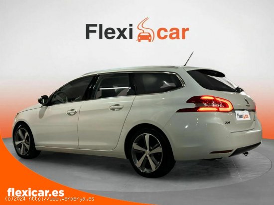 Peugeot 308 5p Allure 1.2 PureTech 96KW (130CV) S&S - Alcobendas