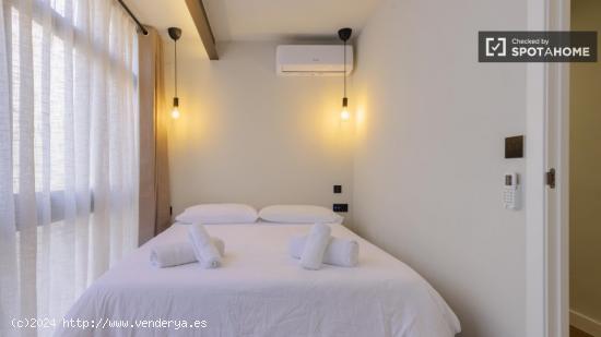 Apartamento de 2 dormitorios en alquiler en Ciutat Vella - VALENCIA