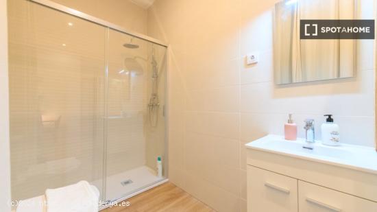 Apartamento de 2 dormitorios en alquiler en Chamberí - MADRID