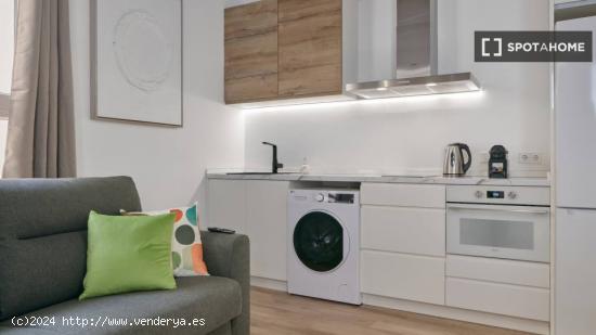 Apartamento de 1 dormitorio en alquiler en Ciutat Vella - VALENCIA