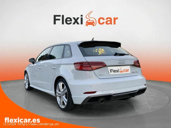 Audi A3 30 TFSI 85kW (116CV) S tronic Sportback - Vic