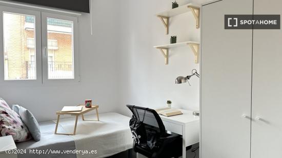 Habitación en alquiler en coliving en Lucero, Madrid - MADRID