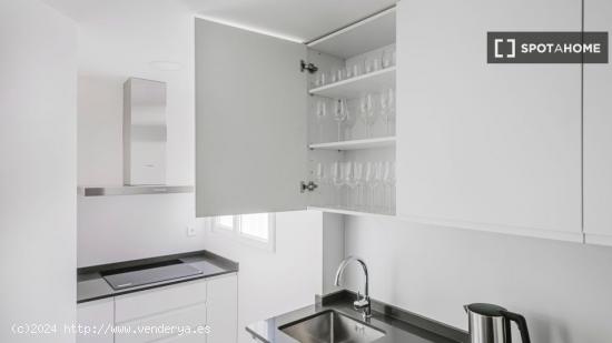 Apartamento de 3 habitaciones en alquiler en Madrid - MADRID