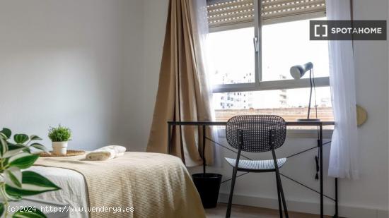 Habitación en piso compartido en valència - VALENCIA