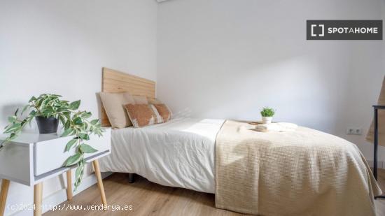 Habitación en piso compartido en valència - VALENCIA