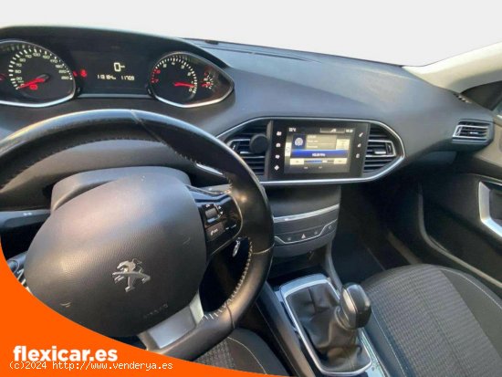 Peugeot 308 ACTIVE 1.2 PURETECH 110CV - Cartagena