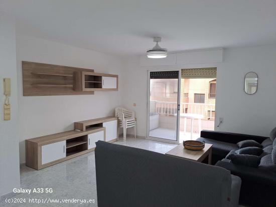  Piso entero de 3 habitaciones en Sueca - VALENCIA 