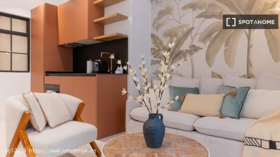 Apartamento de 2 dormitorios en alquiler en Salamanca - MADRID