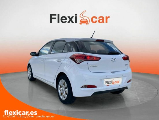 Hyundai i20 1.4 CRDi Essence - Olías del Rey