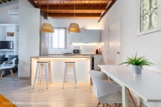  Apartamento entero de 1 dormitorio en València - VALENCIA 