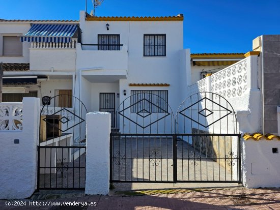  Casa en venta en Orihuela (Alicante) 