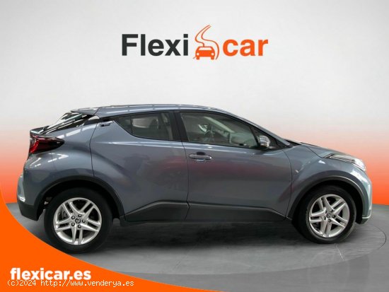 Toyota C-HR 1.8 125H Active - Pamplona