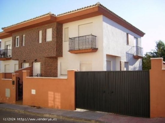  Chalet en venta en Ogíjares (Granada) 